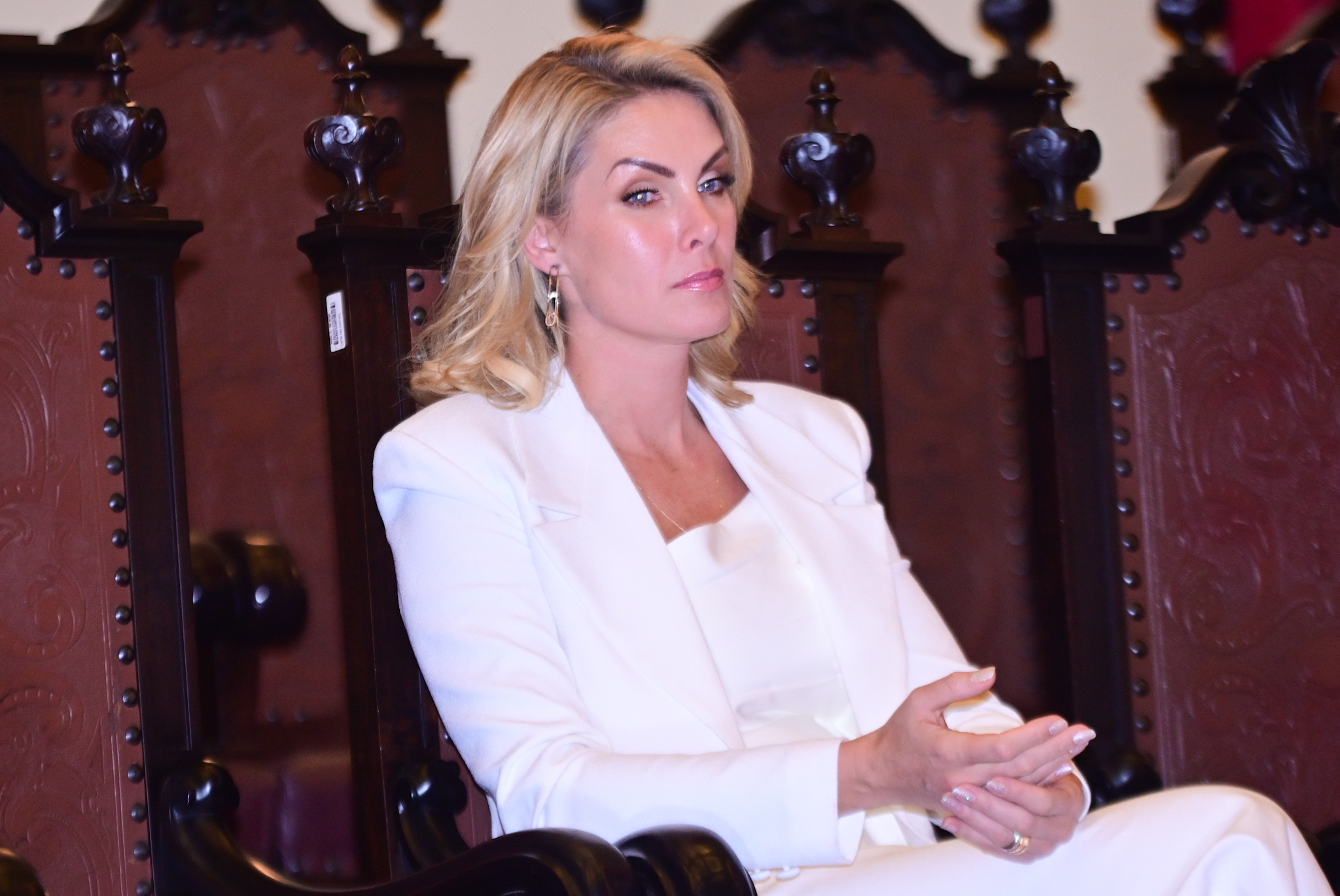 Mansão de Ana Hickmann vai a leilão por R$ 35 milhões