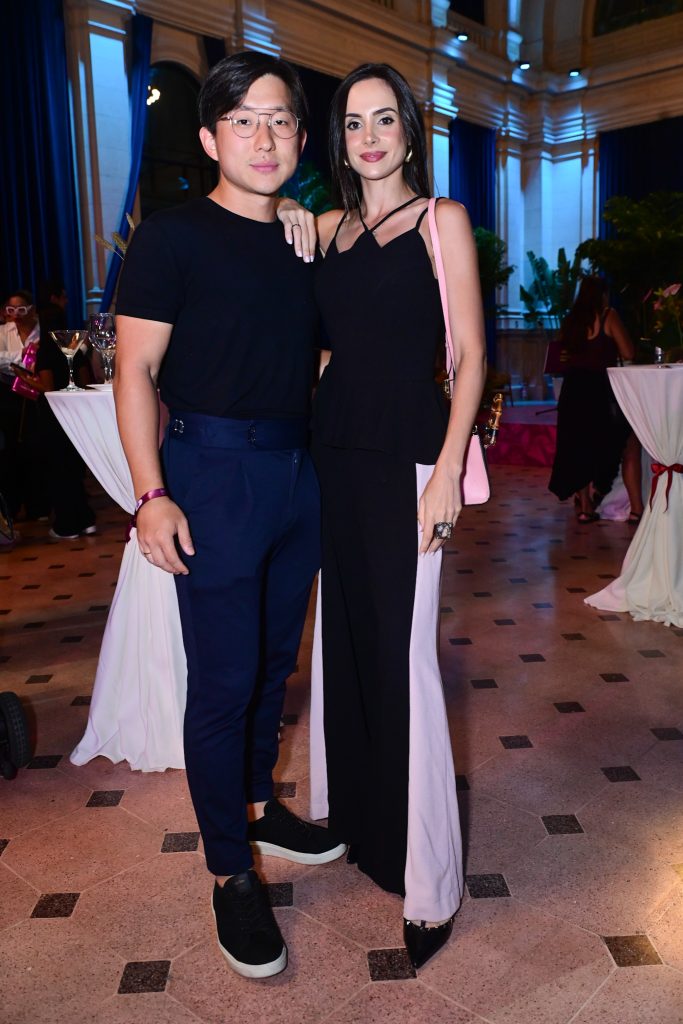 Coro do Tabernáculo retorna ao Brasil após 45 anos e recebe famosos em première