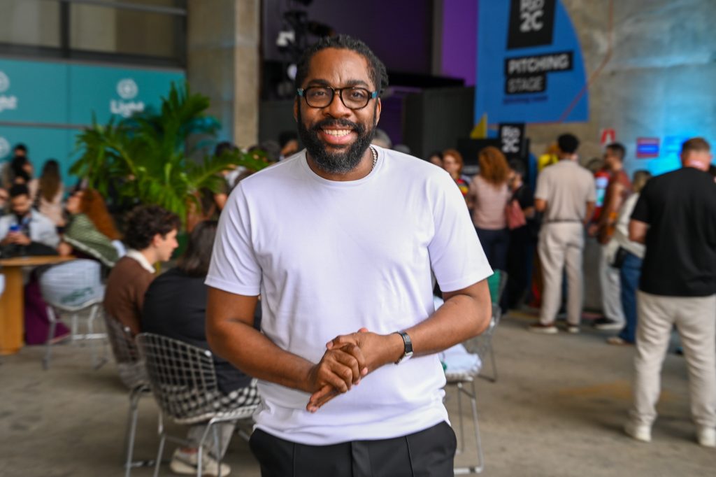 Lázaro Ramos é o apresentador do Show da Esperança